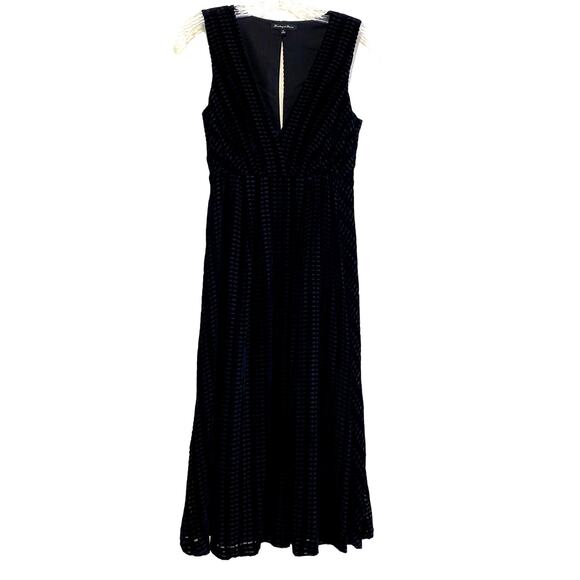 Madewell Broadway & Broome Velvet Midi Dress Black Textured Size 0 Witchy Goth - Picture 3 of 9